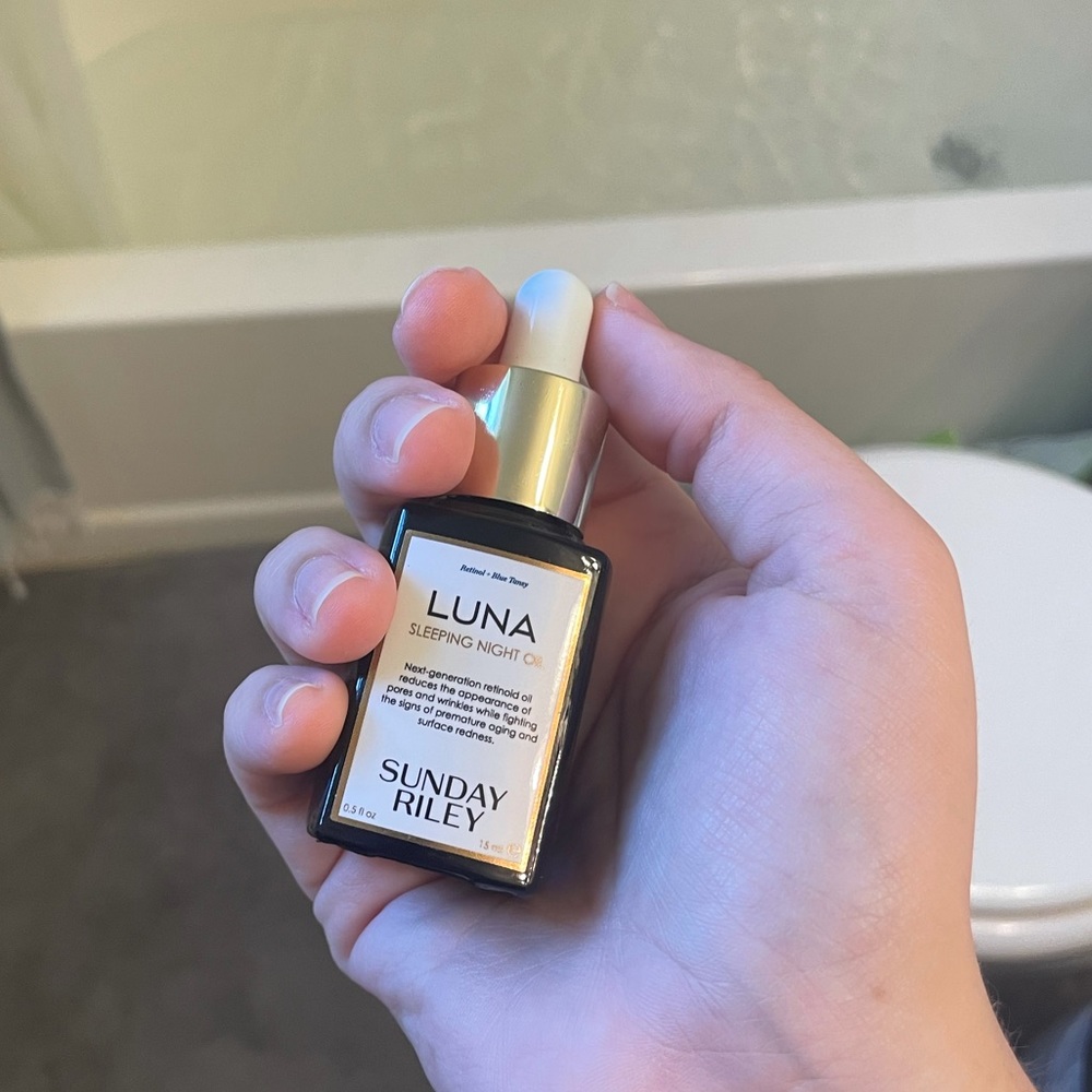 Sunday Riley Luna Retinol Night Oil